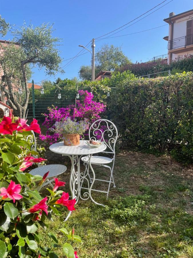 Annali Casa Vacanze - Shabby Style Nella Natura Λα Σπέτσια Εξωτερικό φωτογραφία